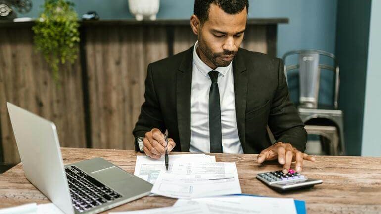 Why AR Clerks Matter More as You Scale Your Business